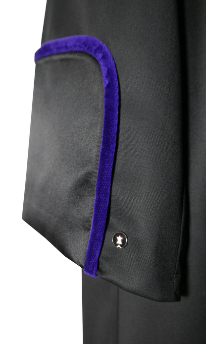 Austrian Judge's Robe with violet velvet trim — Sleeve with velvet trim, close-up