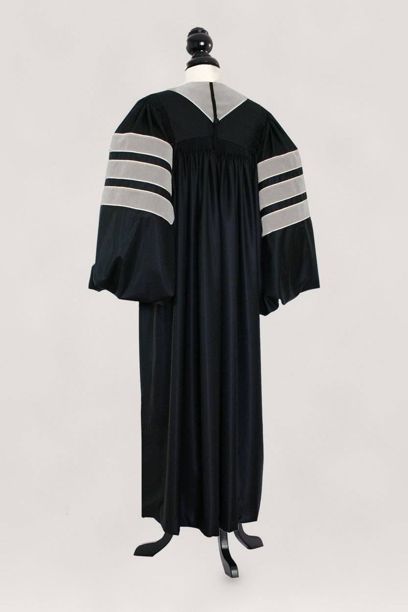 Oratory (Speech) — bespoke doctoral gown, handcrafted in Bavaria (view 2)