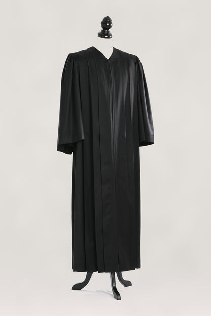 Principal US Judge Robe — front view on bust and stand, studio photograph