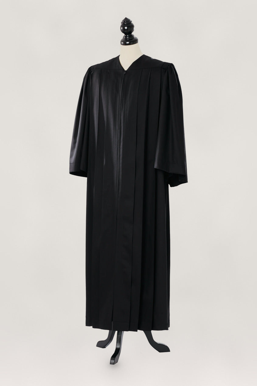 Principal US Judge Robe in black, open front, medium half-bell sleeves, full length, on a tailor mannequin