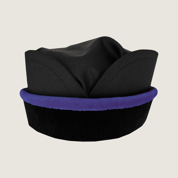 Austrian judge’s beret: black cloth crown with a violet-blue velvet band
