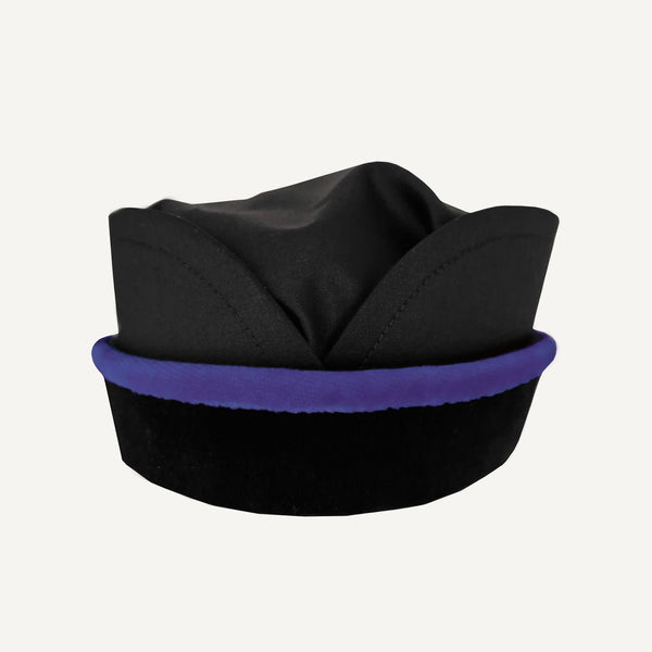 Austrian judge’s beret: black cloth crown with a violet-blue velvet band