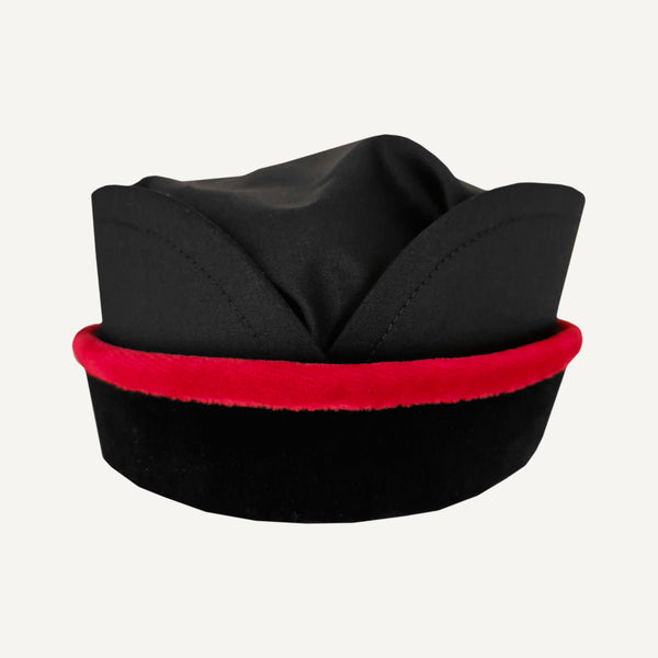 Austrian prosecutor’s beret: black cloth crown with a red velvet band