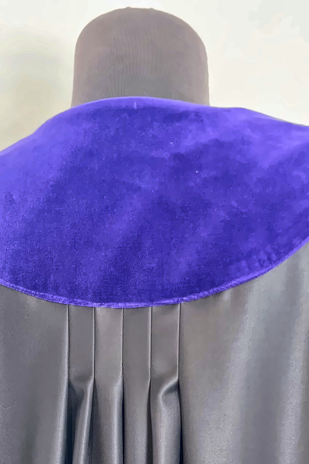 German Social Court Judge's Robe — violet velvet collar at the back, close-up