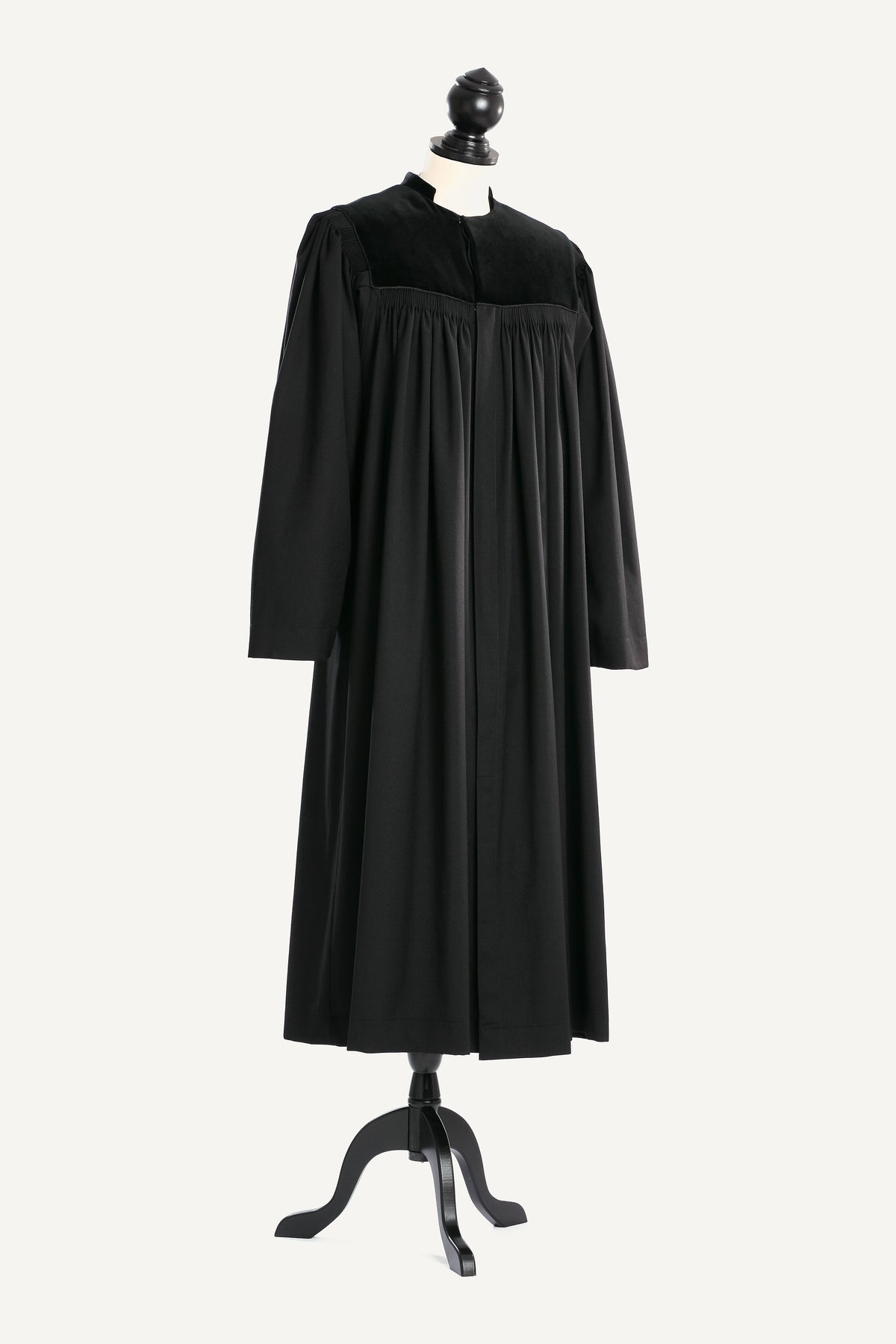 Bavarian / Palatinate Clergy Robe — front view on bust and stand, studio photograph
