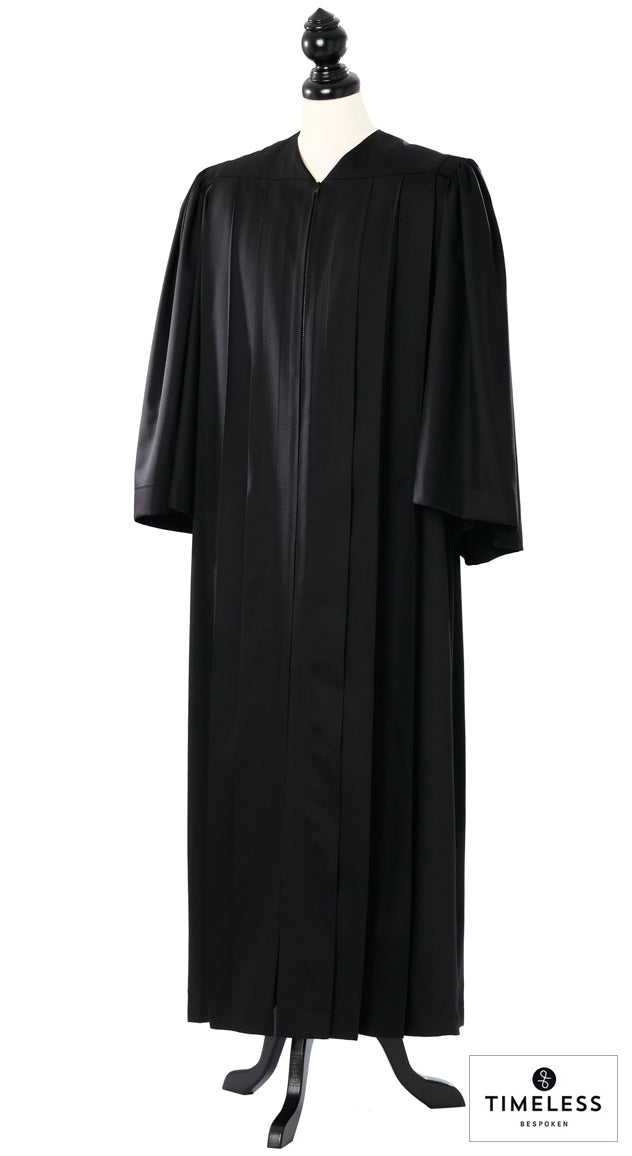 Principal US Judge Robe – Silver Wool / Gold Silk – original photograph with fabric logo