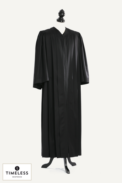 Principal US Judge Robe — Silver Wool / Gold Silk — studio photograph with fabric house mark