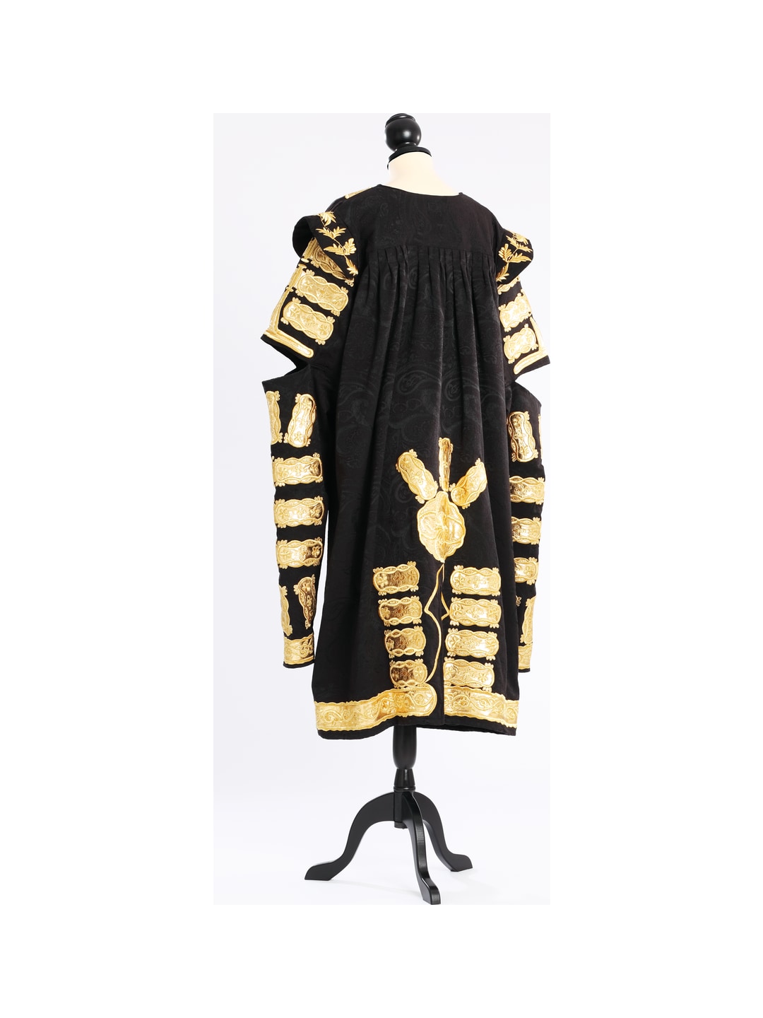 Presidential robe, back view with gold embroidery