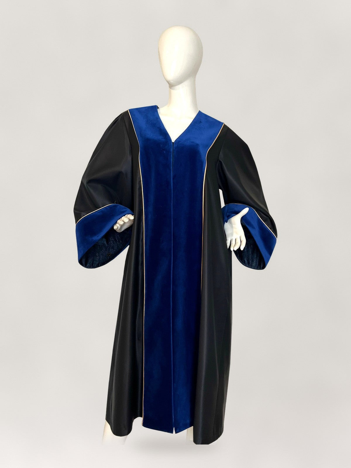 Robe of the Unified Patent Court, Court of Appeal – front view